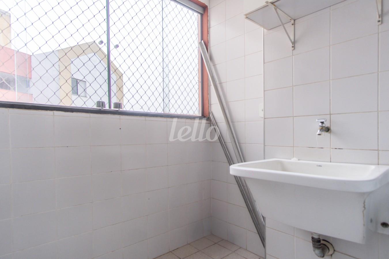 06AREA-DE-SERVICO_001 de Apartamento para alugar, Padrão com 65 m², 3 quartos e 1 vaga em Vila Matilde - São Paulo