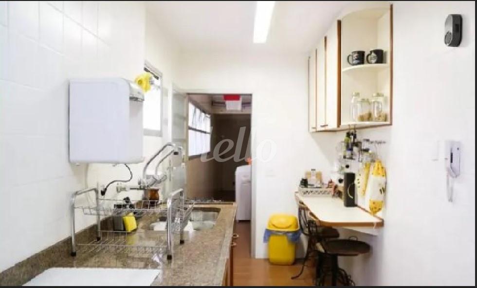 COZINHA de Apartamento à venda, Padrão com 120 m², 3 quartos e 2 vagas em Vila Clementino - São Paulo