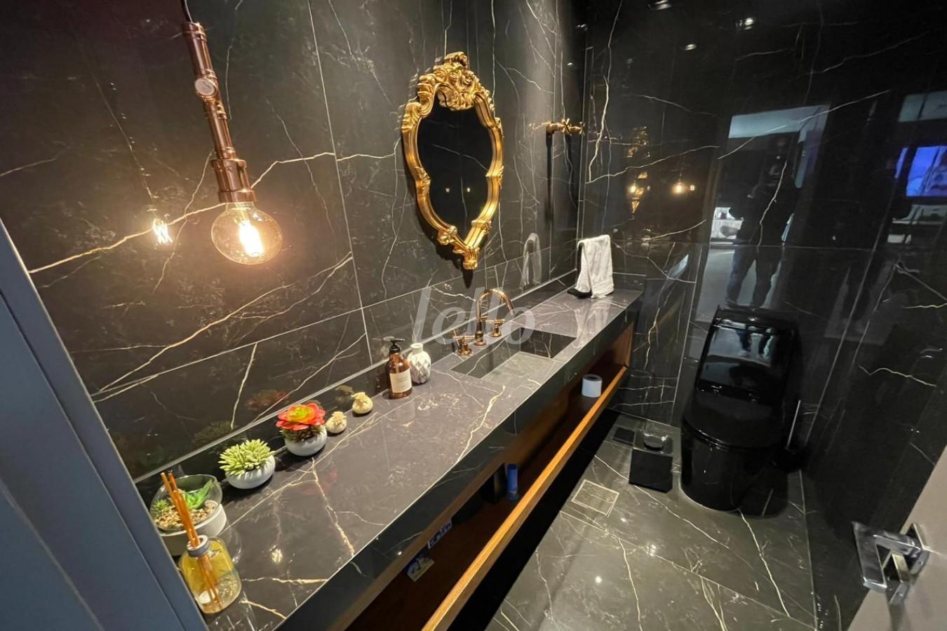 LAVABO de Apartamento à venda, Padrão com 195 m², 4 quartos e 4 vagas em Vila Gomes Cardim - São Paulo