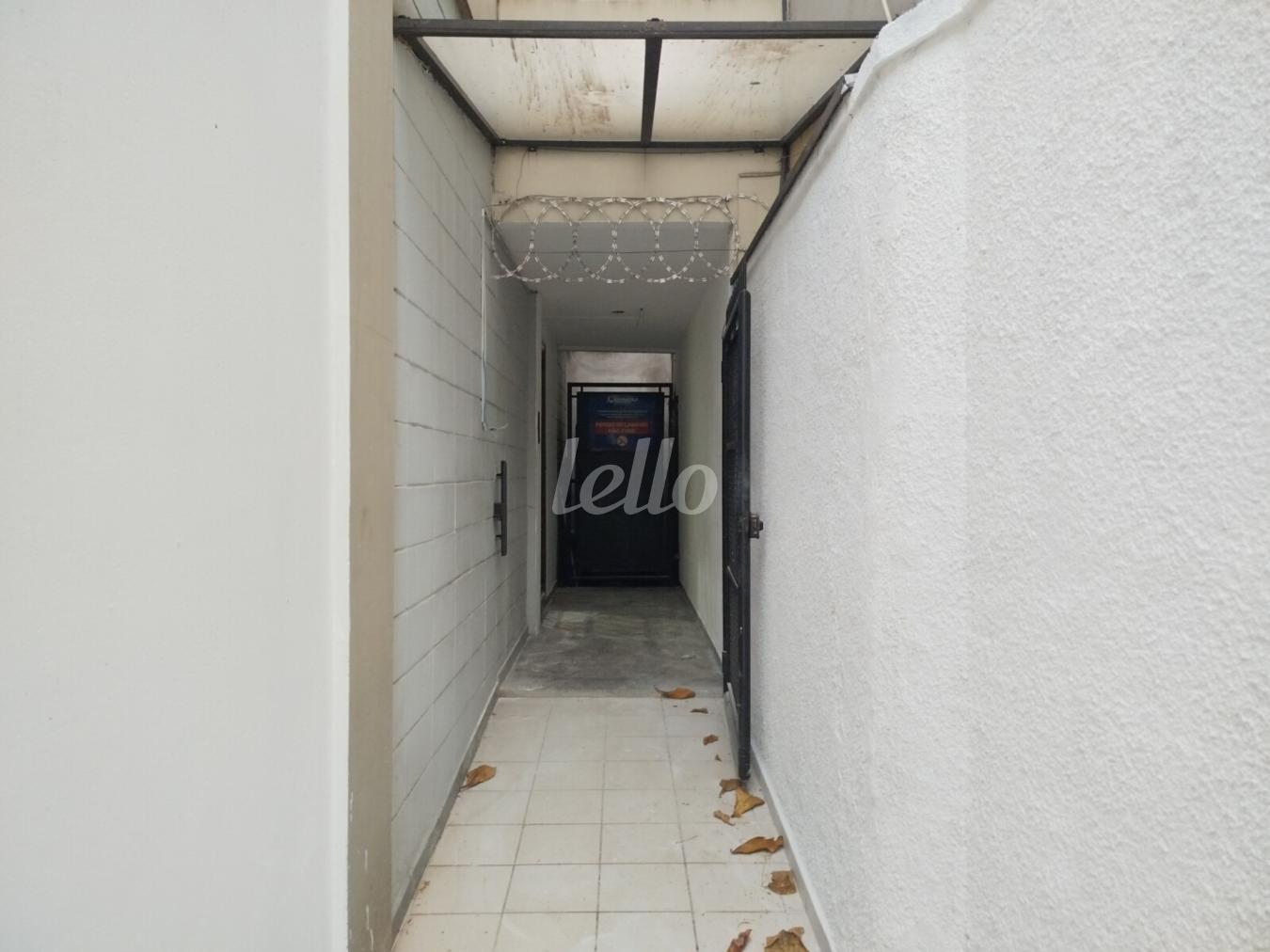 1-HALL DE ENTRADA-001.JPG de Sobreloja para alugar, Padrão com 125 m², e em Jardim Bonfiglioli - São Paulo