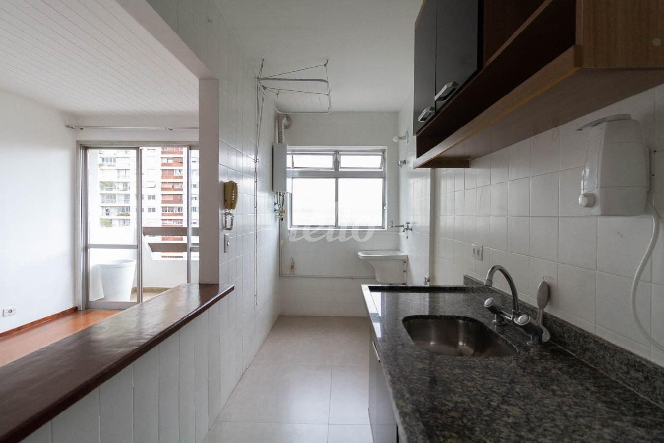 COZINHA de Apartamento à venda, Padrão com 38 m², 1 quarto e 1 vaga em Consolação - São Paulo