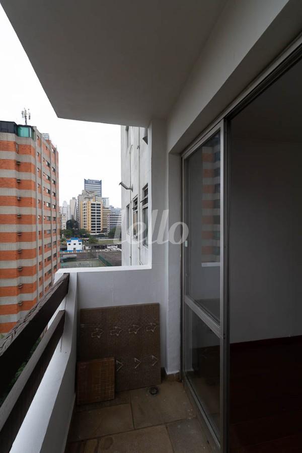 SACADA de Apartamento à venda, Padrão com 38 m², 1 quarto e 1 vaga em Consolação - São Paulo