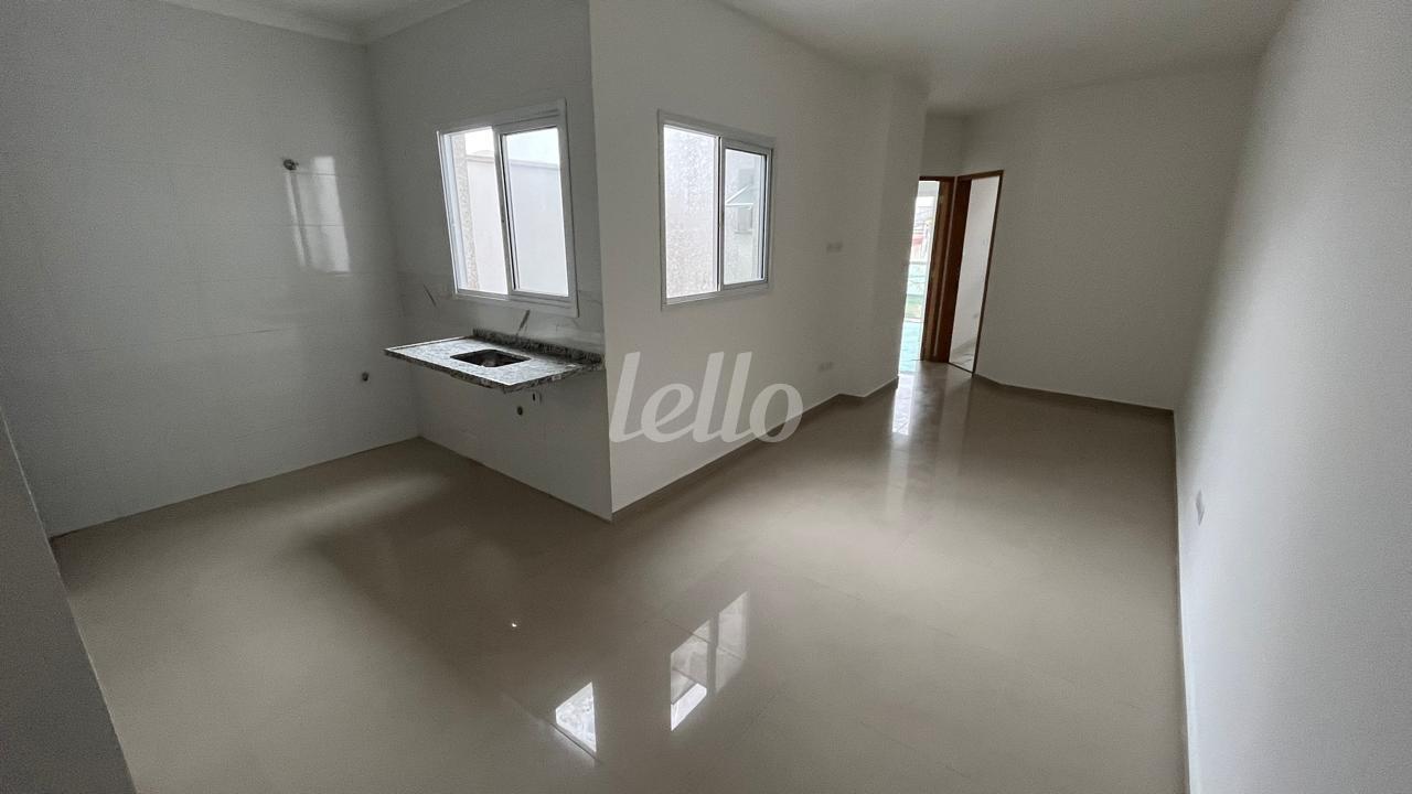 COZINHA de Apartamento para alugar, Padrão com 102 m², 2 quartos e 1 vaga em Utinga - Santo André