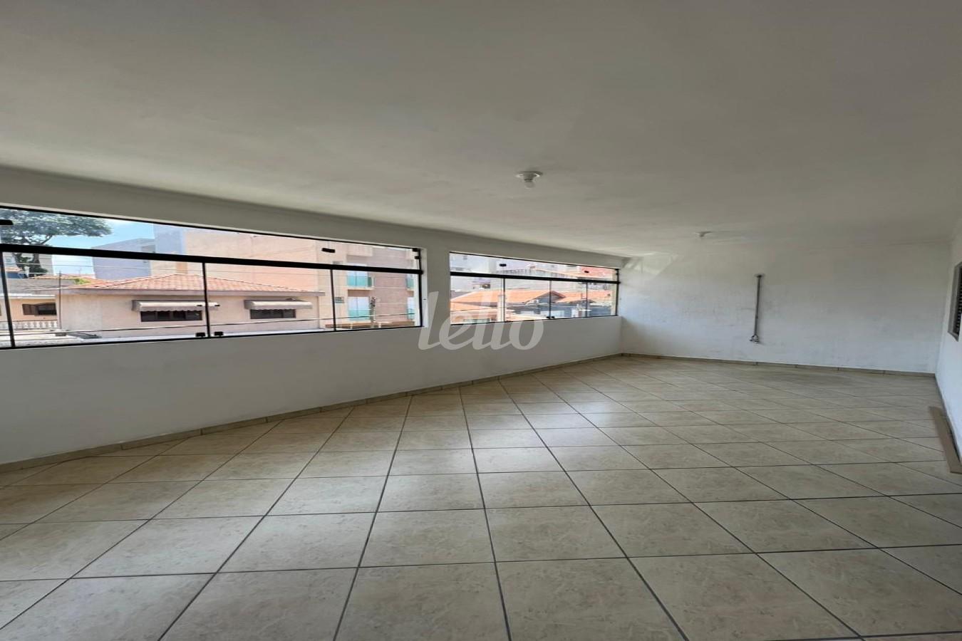 SALA de Casa para alugar, sobrado com 155 m², e em Vila Leopoldina - Santo André