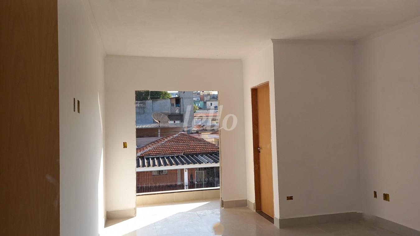 SUÍTE de Casa à venda, sobrado com 178 m², 3 quartos e 4 vagas em Vila Paulo Silas - São Paulo