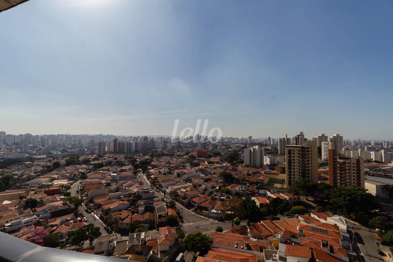 VARANDA de Apartamento para alugar, cobertura - Padrão com 340 m², 4 quartos e 5 vagas em Bosque da Saúde - São Paulo