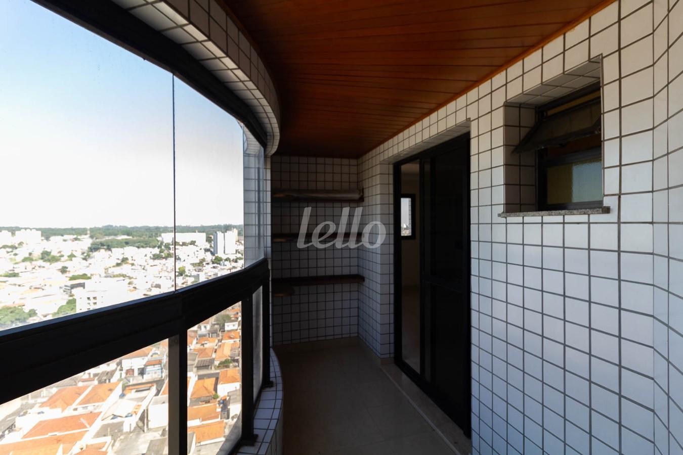 SALA DE JANTAR de Apartamento para alugar, cobertura - Padrão com 340 m², 4 quartos e 5 vagas em Bosque da Saúde - São Paulo