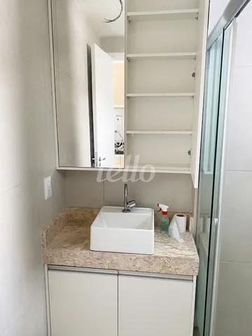 BANHEIRO SOCIAL de Apartamento para alugar, Padrão com 25 m², 1 quarto e em Jardim São Paulo - São Paulo