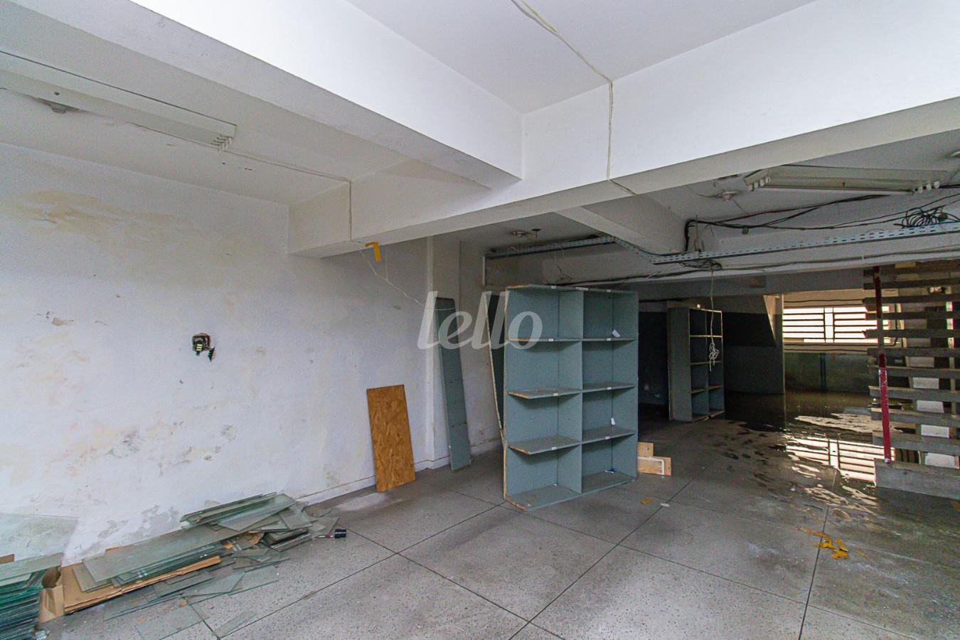 01SALA_018 de Loja para alugar, Padrão com 480 m², e em Vila Mariana - São Paulo