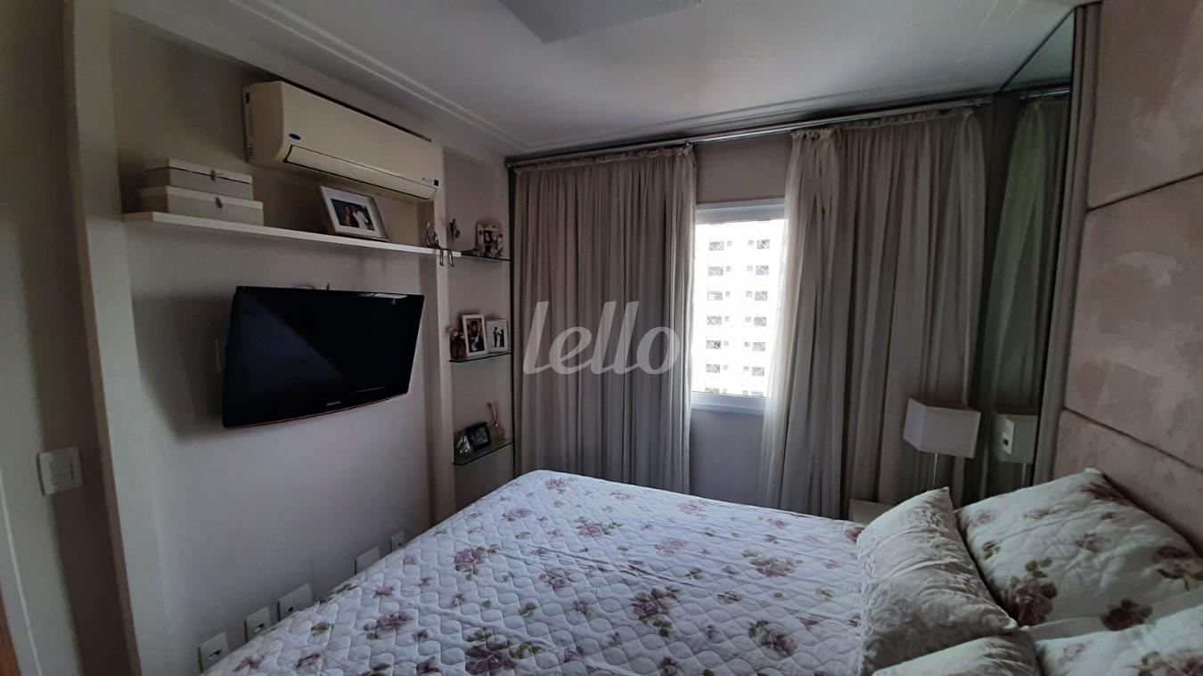 SUITE de Apartamento à venda, Padrão com 97 m², 2 quartos e 2 vagas em Vila Bertioga - São Paulo