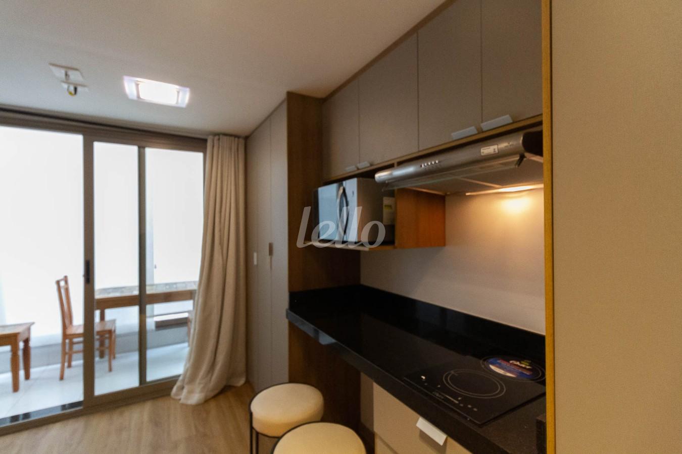 COZINHA de Apartamento à venda, Padrão com 26 m², 1 quarto e em Pinheiros - São Paulo