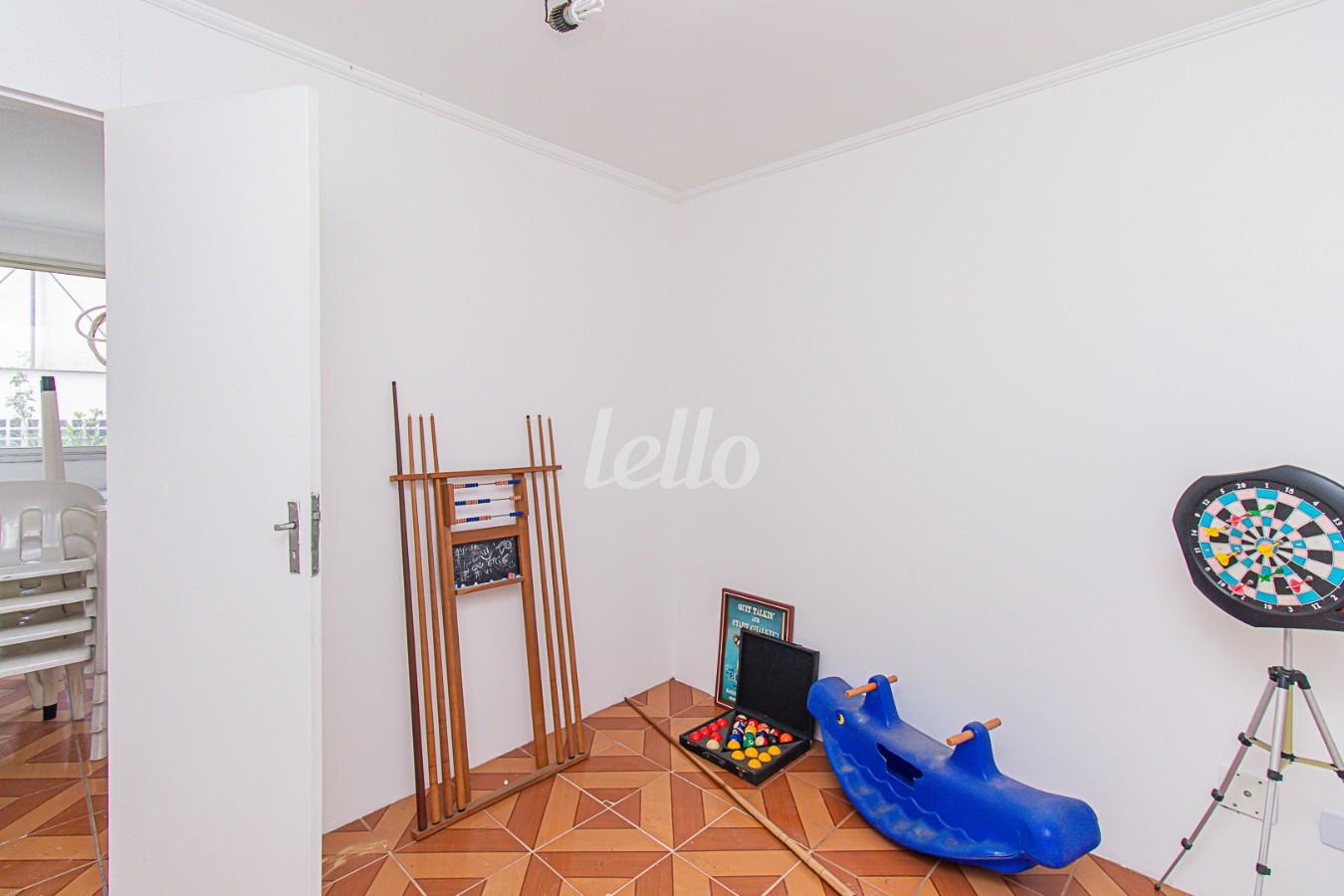 DORMITÓRIO 1 de Apartamento para alugar, Padrão com 50 m², 1 quarto e em Vila Parque Jabaquara - São Paulo