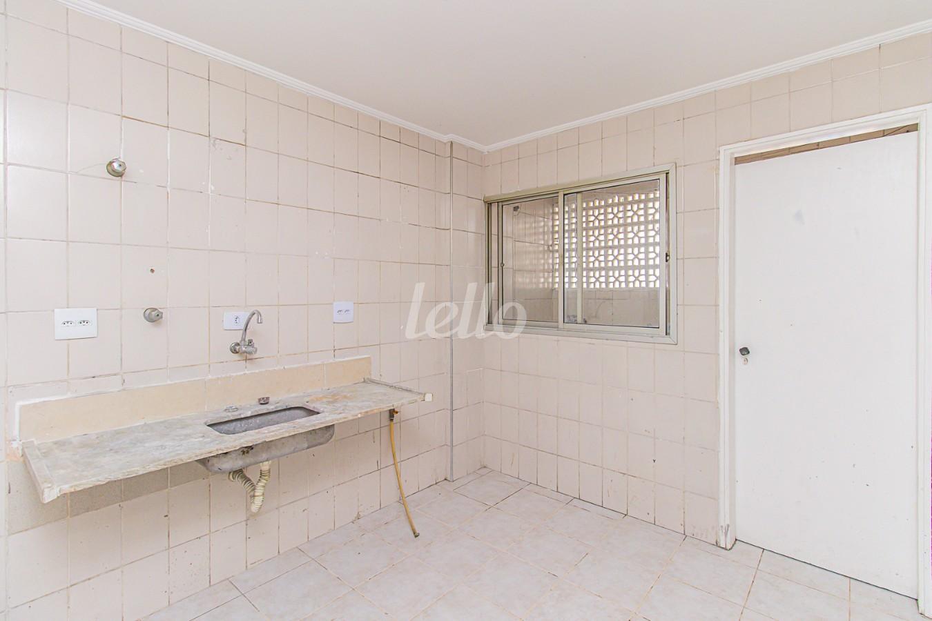 COZINHA de Apartamento para alugar, Padrão com 50 m², 1 quarto e em Vila Parque Jabaquara - São Paulo