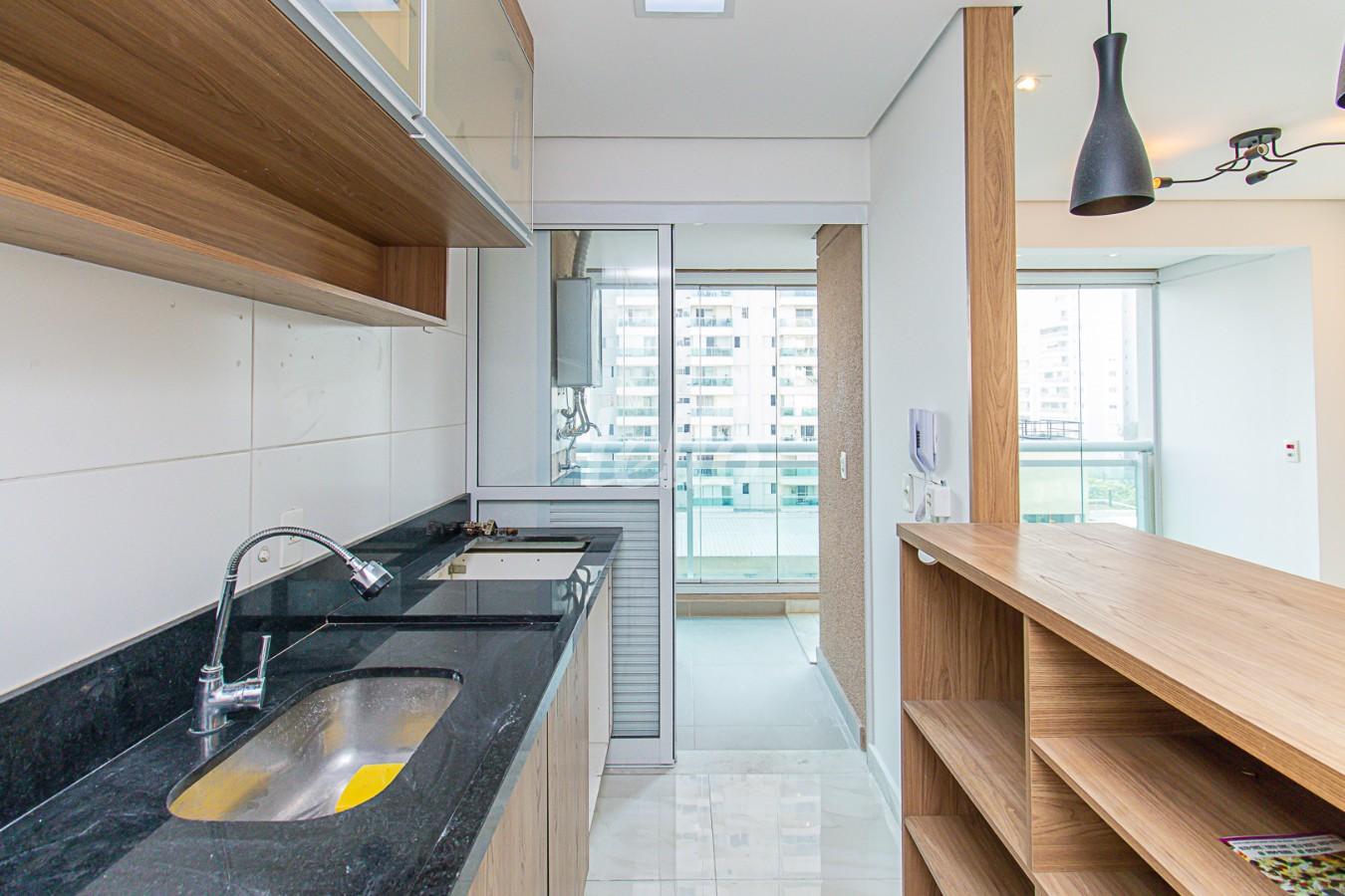 COZINHA de Apartamento à venda, Padrão com 50 m², 2 quartos e 1 vaga em Santo Amaro - São Paulo