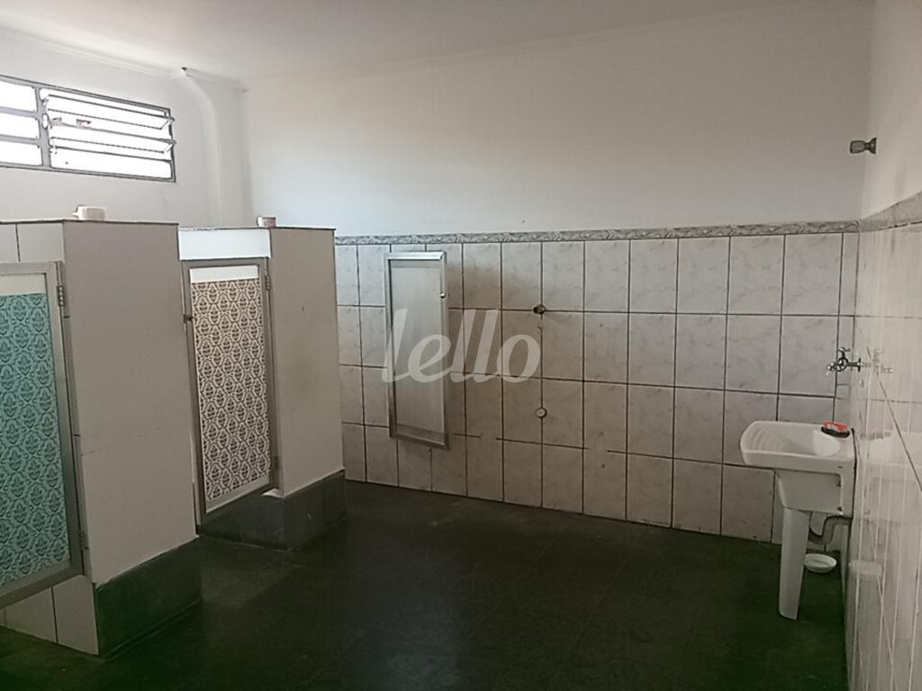 VESTIÁRIO de Galpão/Armazém à venda, Padrão com 730 m², e 4 vagas em Vila Bertioga - São Paulo