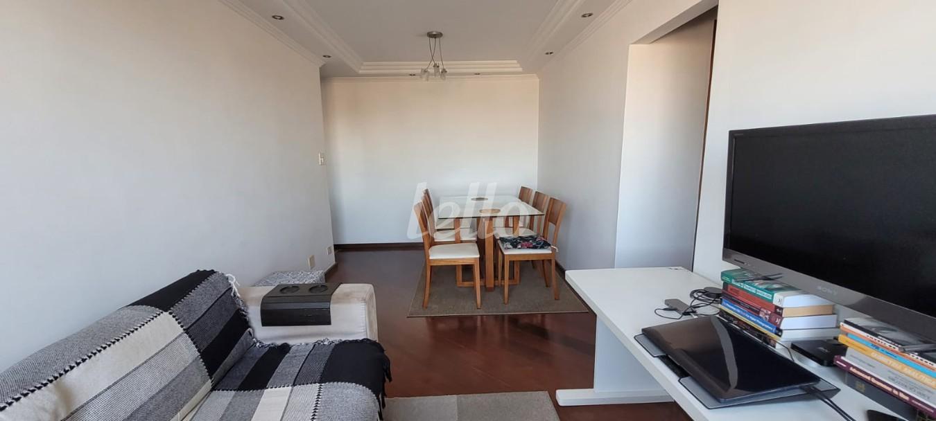 SALA de Apartamento à venda, Padrão com 53 m², 2 quartos e 1 vaga em Vila Irmãos Arnoni - São Paulo