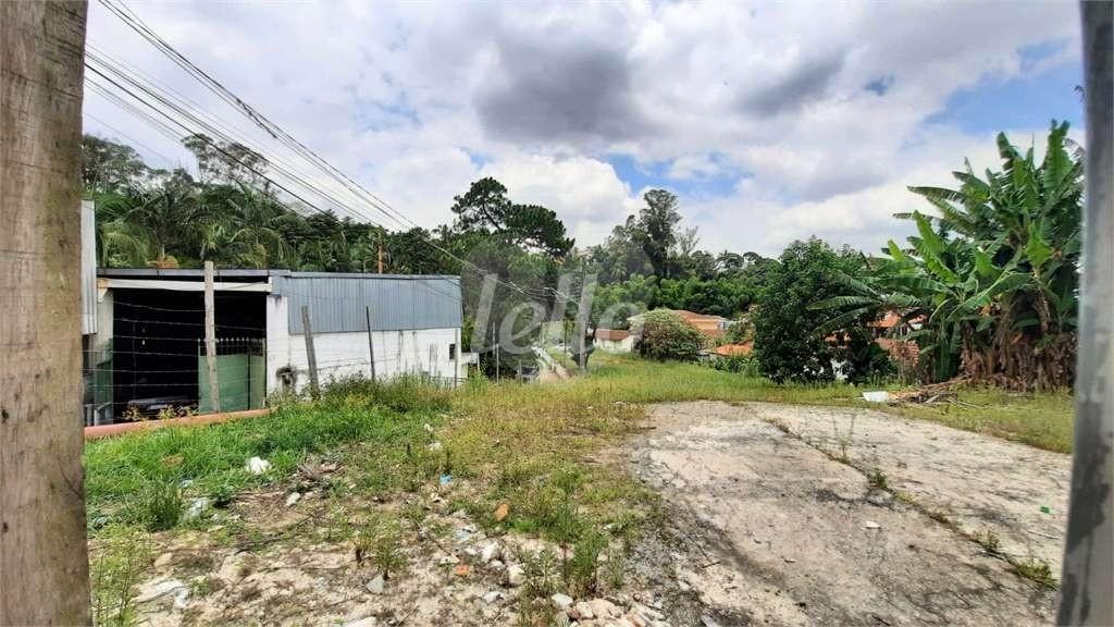 TERRENO de Lote à venda, Padrão com 3200 m², e em Horto Florestal - São Paulo