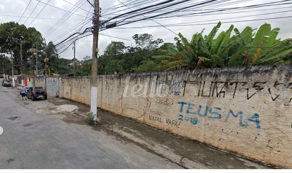 FACHADA de Lote à venda, Padrão com 3200 m², e em Horto Florestal - São Paulo