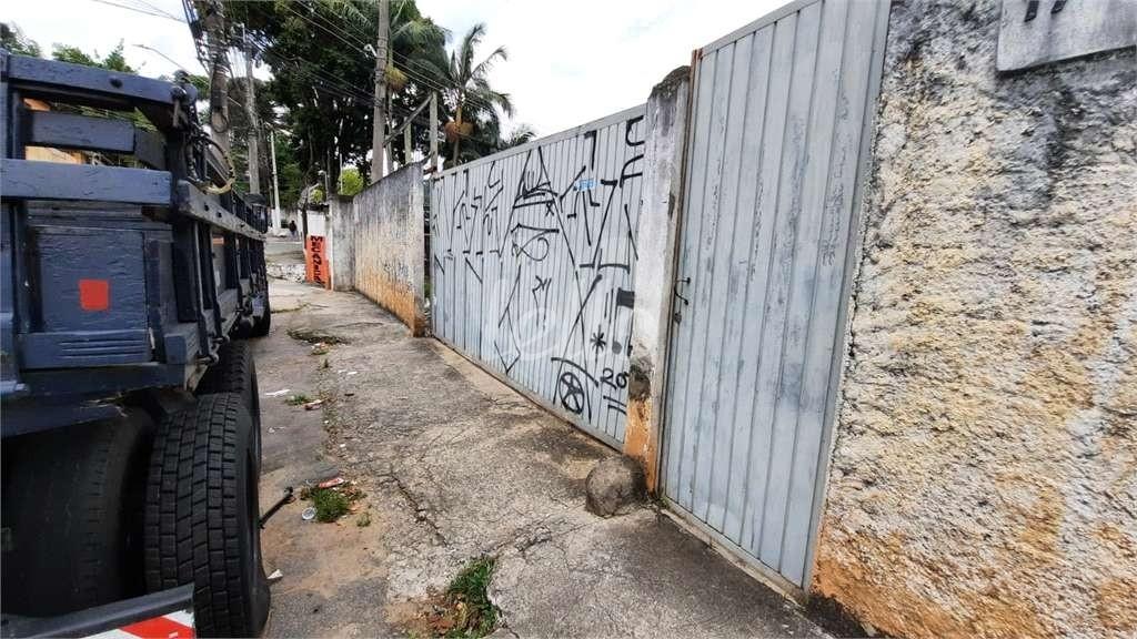 FACHADA de Lote à venda, Padrão com 3200 m², e em Horto Florestal - São Paulo