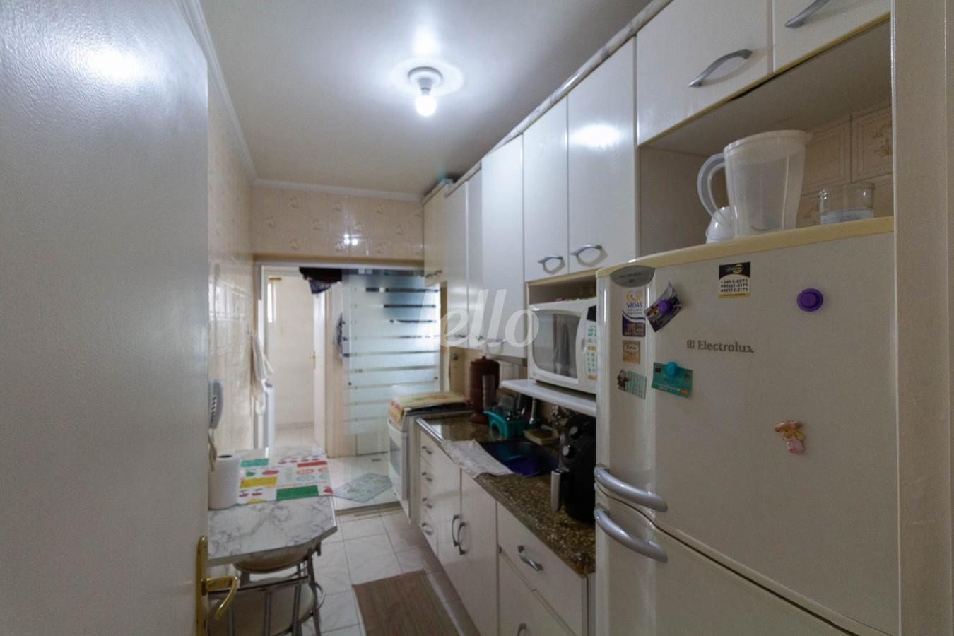 COZINHA de Apartamento para alugar, Padrão com 55 m², 2 quartos e 2 vagas em Vila Bertioga - São Paulo