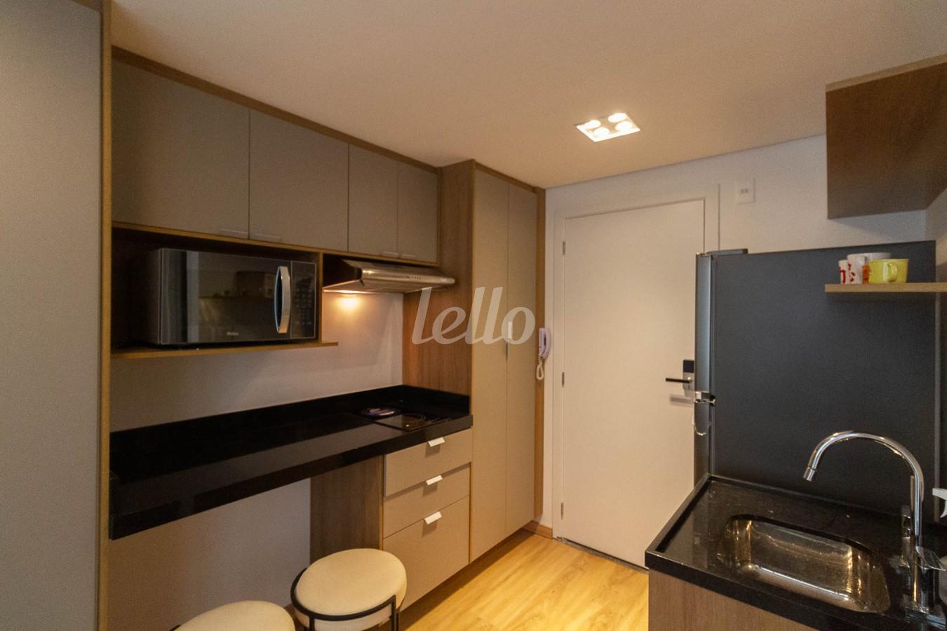 COZINHA de Apartamento à venda, Padrão com 26 m², 1 quarto e em Pinheiros - São Paulo