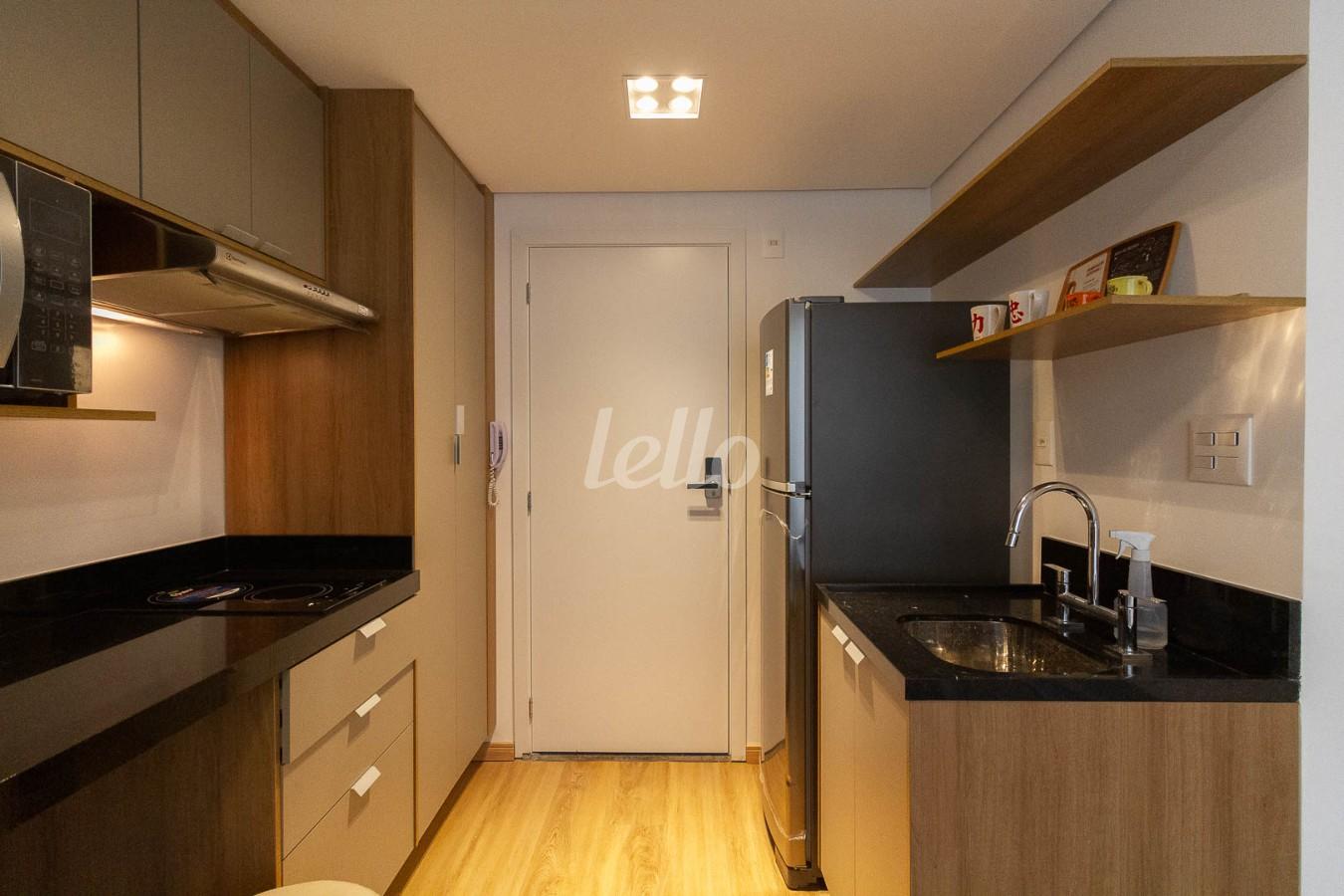 COZINHA de Apartamento à venda, Padrão com 26 m², 1 quarto e em Pinheiros - São Paulo