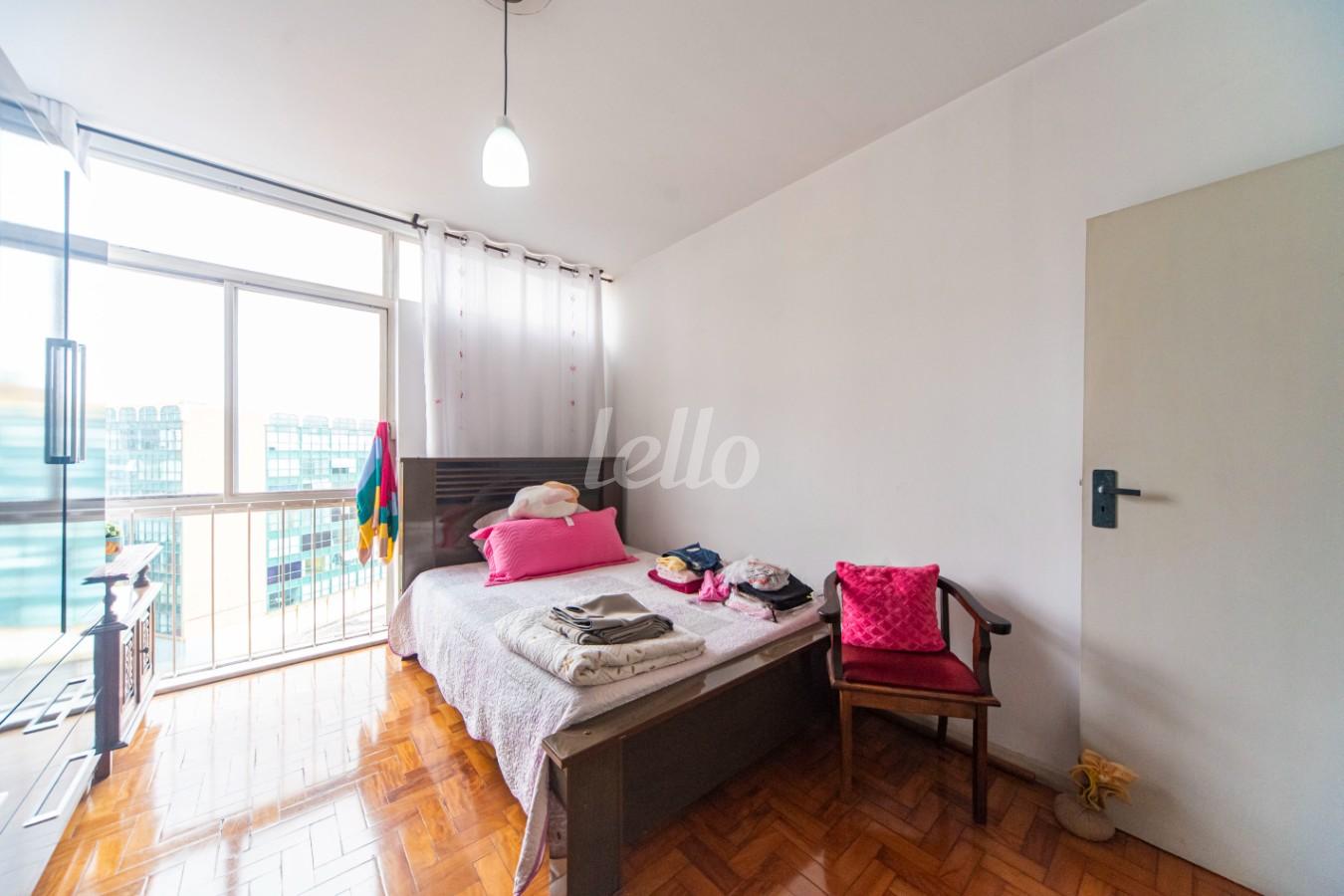 QUARTO 1 de Apartamento à venda, Padrão com 110 m², 2 quartos e em Centro - Santo André