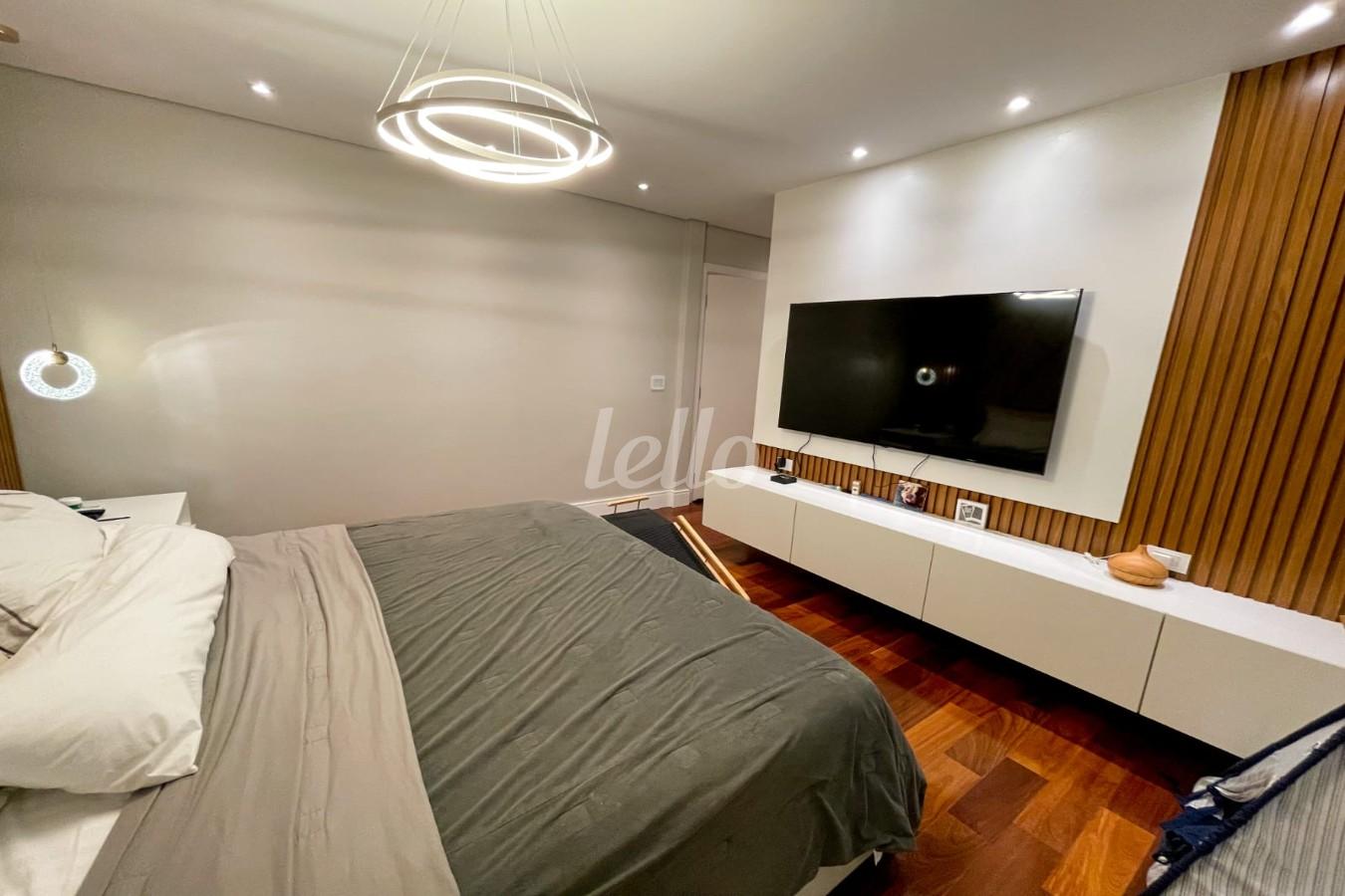 FOTOS (71) de Casa à venda, sobrado com 450 m², 3 quartos e 4 vagas em Lauzane Paulista - São Paulo