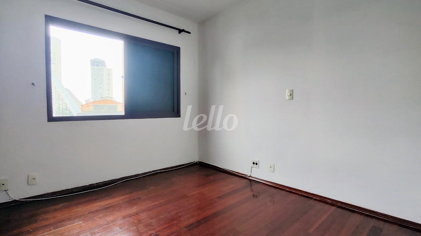 DORMITÓRIO 1 de Apartamento à venda, Padrão com 141 m², 3 quartos e 2 vagas em Vila Bertioga - São Paulo