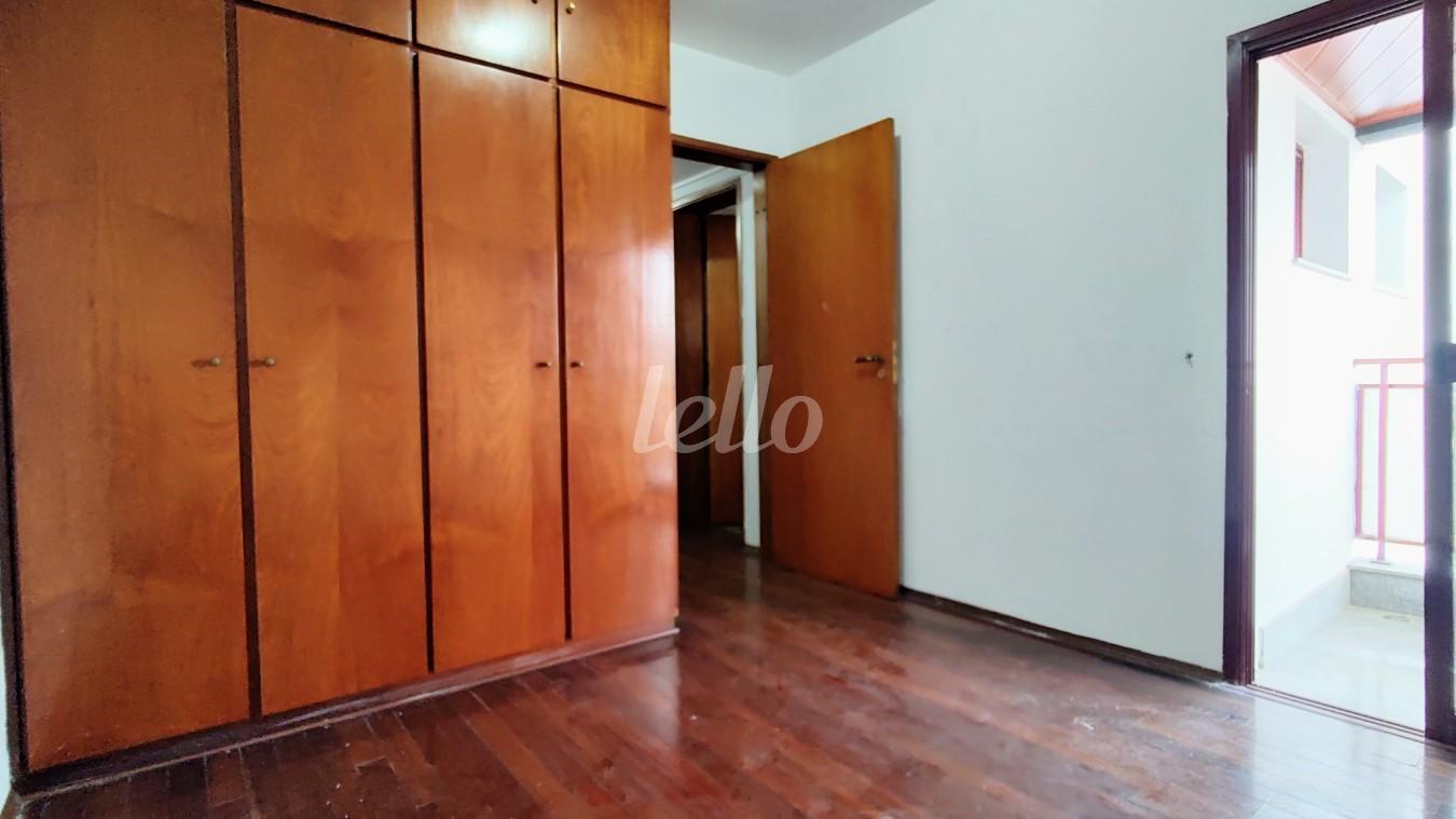 DORMITÓRIO 2 de Apartamento à venda, Padrão com 141 m², 3 quartos e 2 vagas em Vila Bertioga - São Paulo