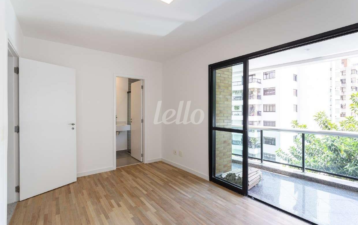 SUITE de Apartamento à venda, Padrão com 140 m², 2 quartos e 2 vagas em Santa Cecília - São Paulo