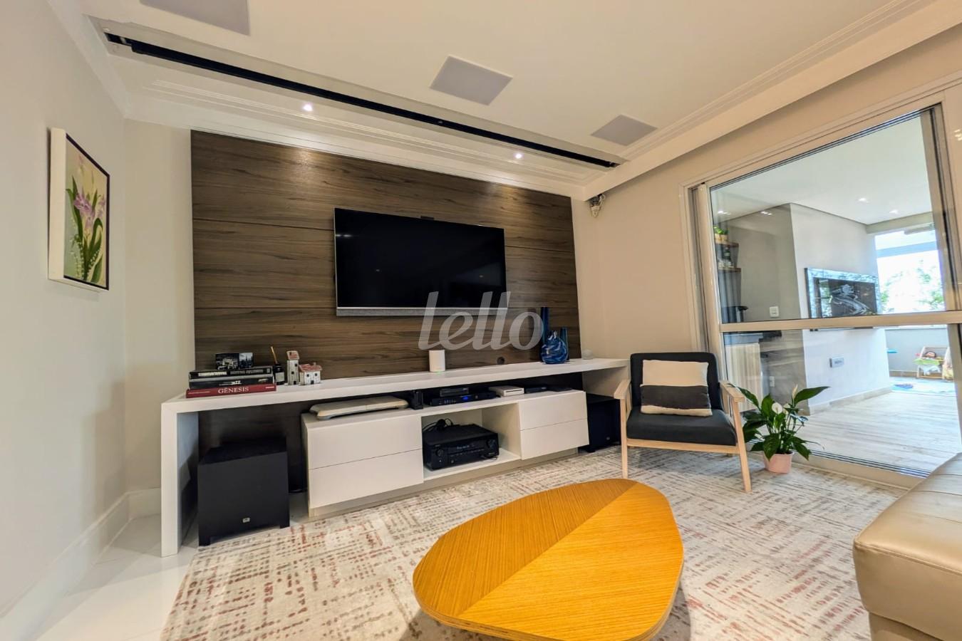 SALA de Apartamento à venda, Padrão com 262 m², 4 quartos e 3 vagas em Vila Congonhas - São Paulo