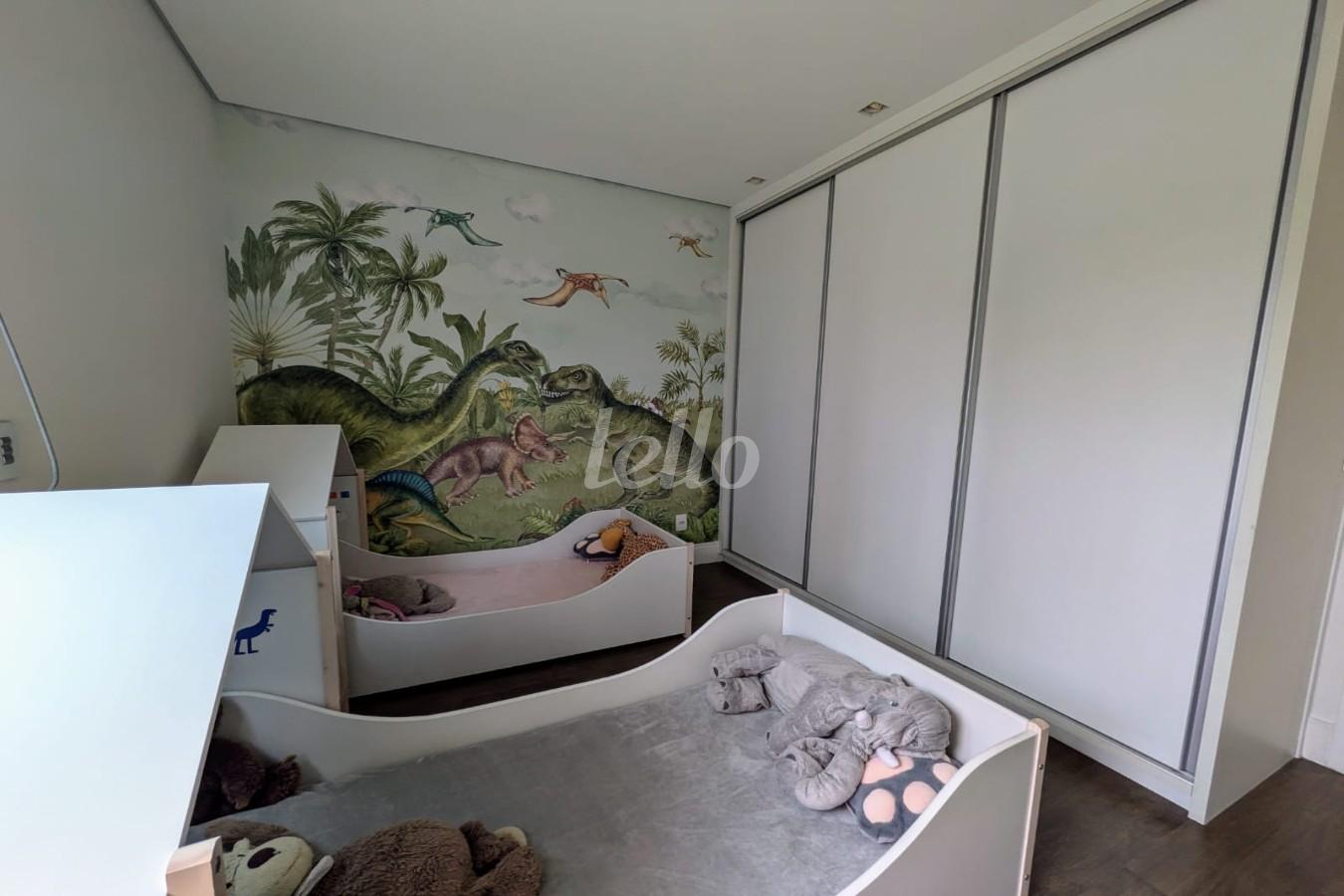 DORMITÓRIO de Apartamento à venda, Padrão com 262 m², 4 quartos e 3 vagas em Vila Congonhas - São Paulo