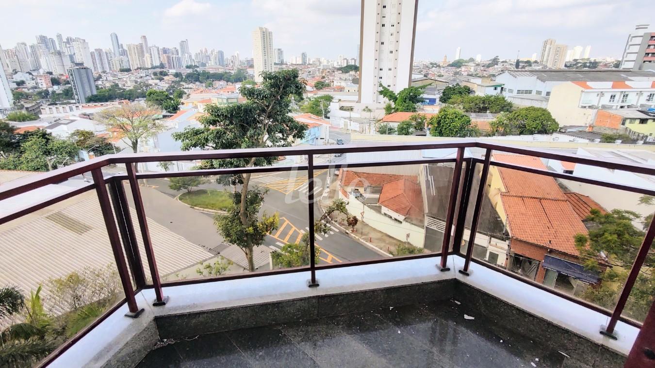 SACADA SUÍTE de Apartamento à venda, Padrão com 141 m², 3 quartos e 2 vagas em Vila Bertioga - São Paulo