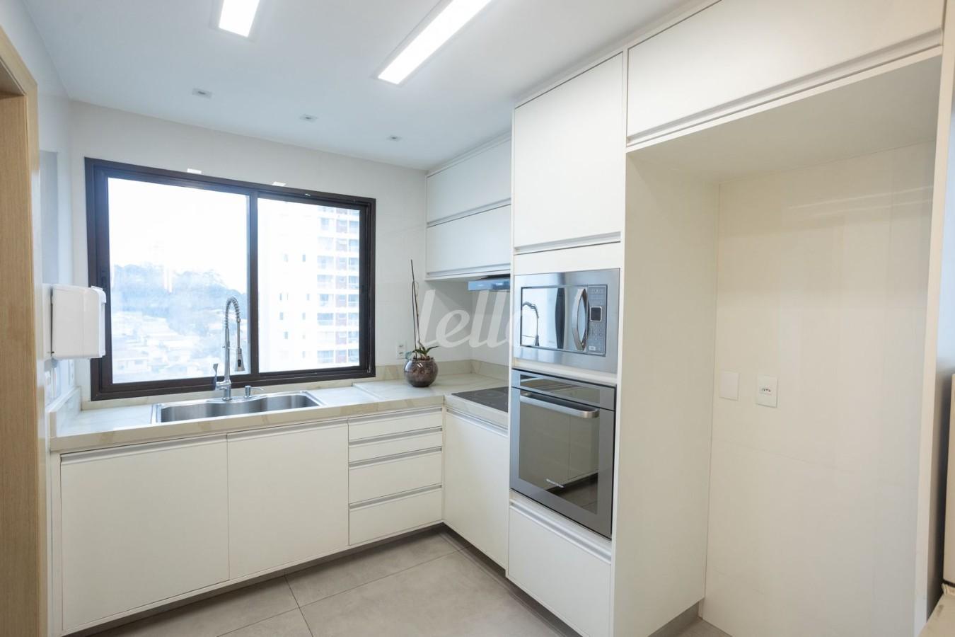 PHOTO-2024-07-16-09-43-27 de Apartamento à venda, Padrão com 110 m², 3 quartos e 2 vagas em Vila Suzana - São Paulo