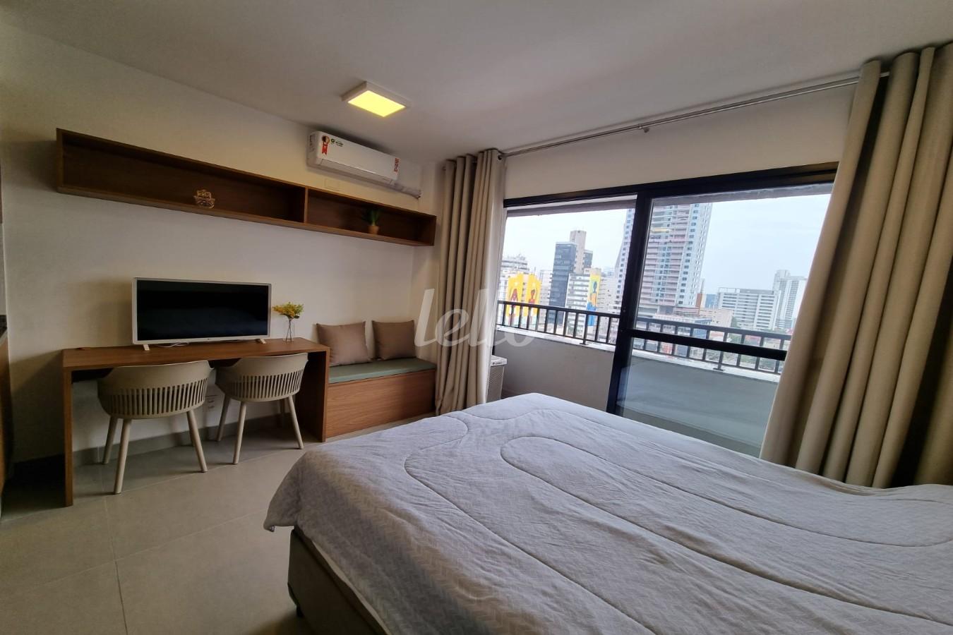 DORMITORIO de Apartamento à venda, Studio com 25 m², 1 quarto e em Pinheiros - São Paulo