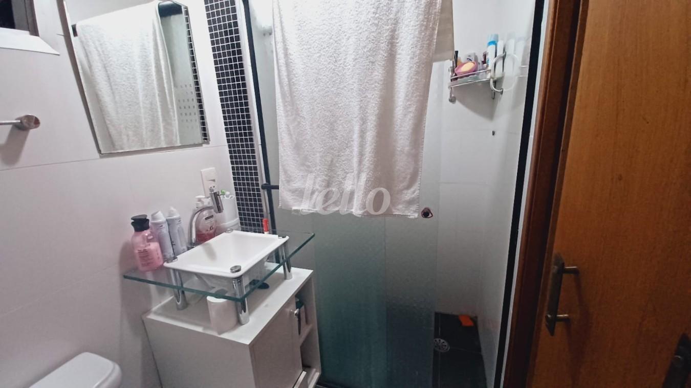 FOTO (6) de Apartamento à venda, Padrão com 74 m², 3 quartos e 1 vaga em Vila Romero - São Paulo