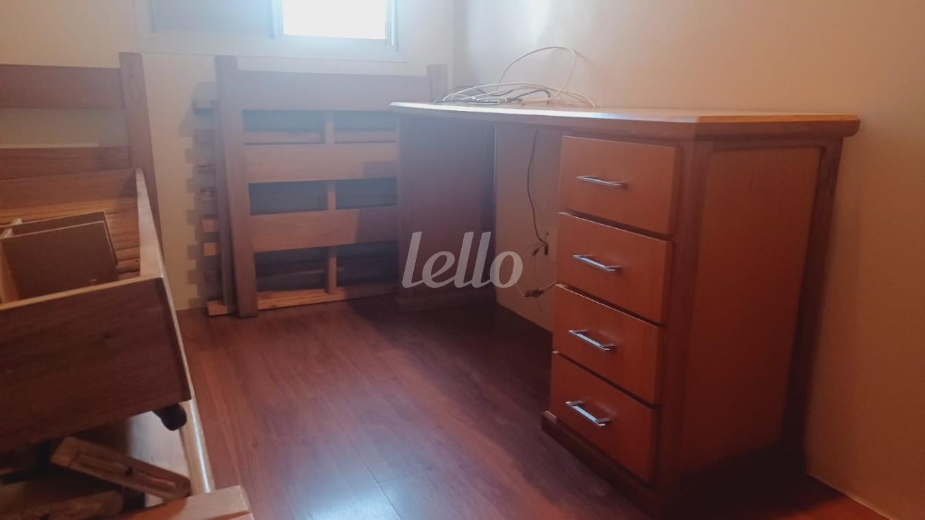 FOTO (11) de Apartamento à venda, Padrão com 74 m², 3 quartos e 1 vaga em Vila Romero - São Paulo