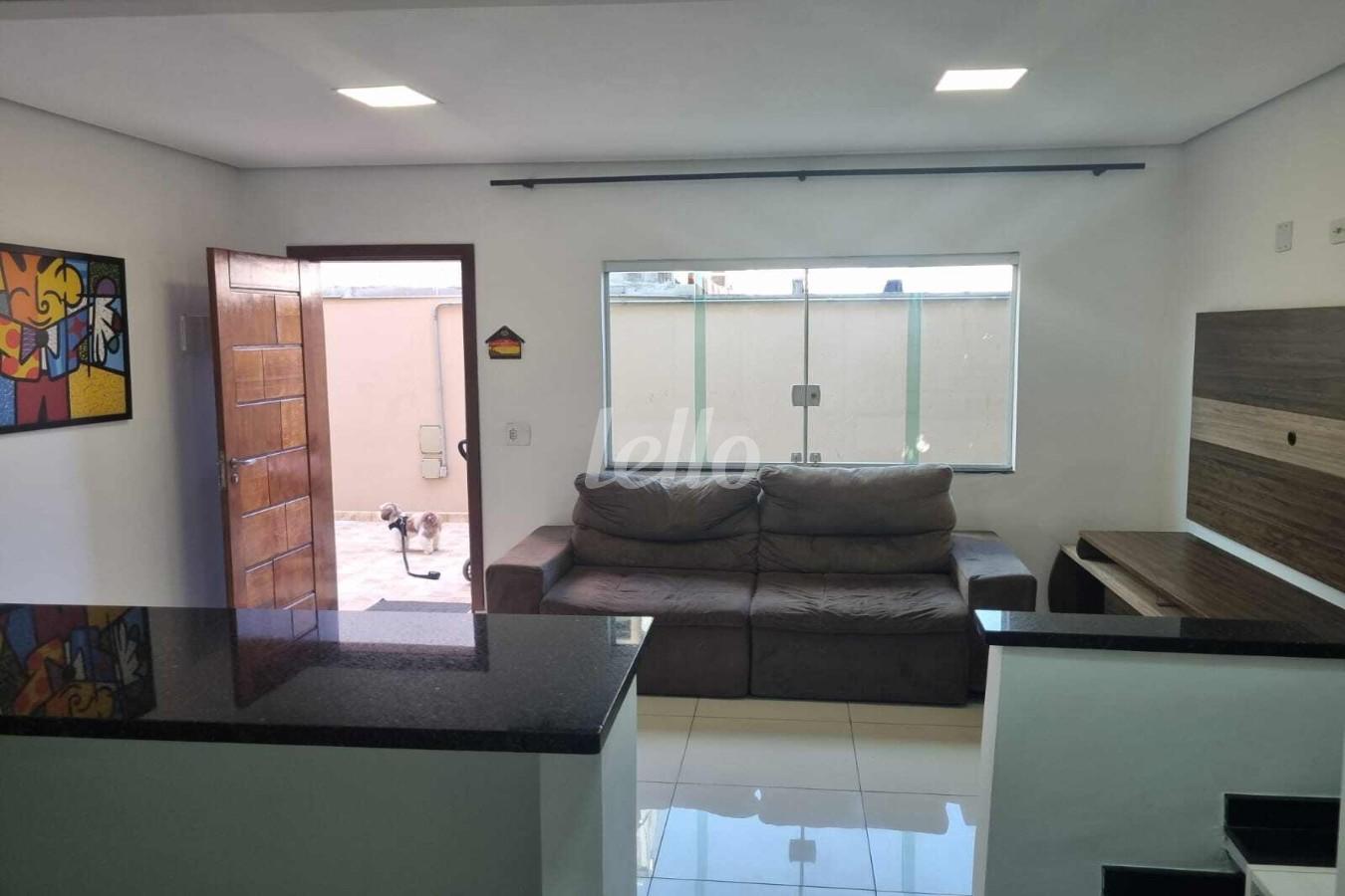 SALA de Casa para alugar, sobrado com 110 m², 3 quartos e 2 vagas em Vila Moreira - São Paulo