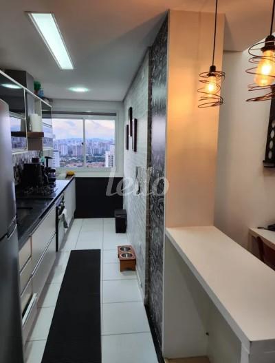 COZINHA de Apartamento à venda, Padrão com 62 m², 2 quartos e 2 vagas em Vila Congonhas - São Paulo