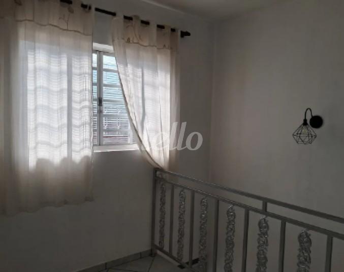 ACESSO de Casa para alugar, sobrado com 180 m², 3 quartos e 2 vagas em Vila Loureiro - Jundiaí