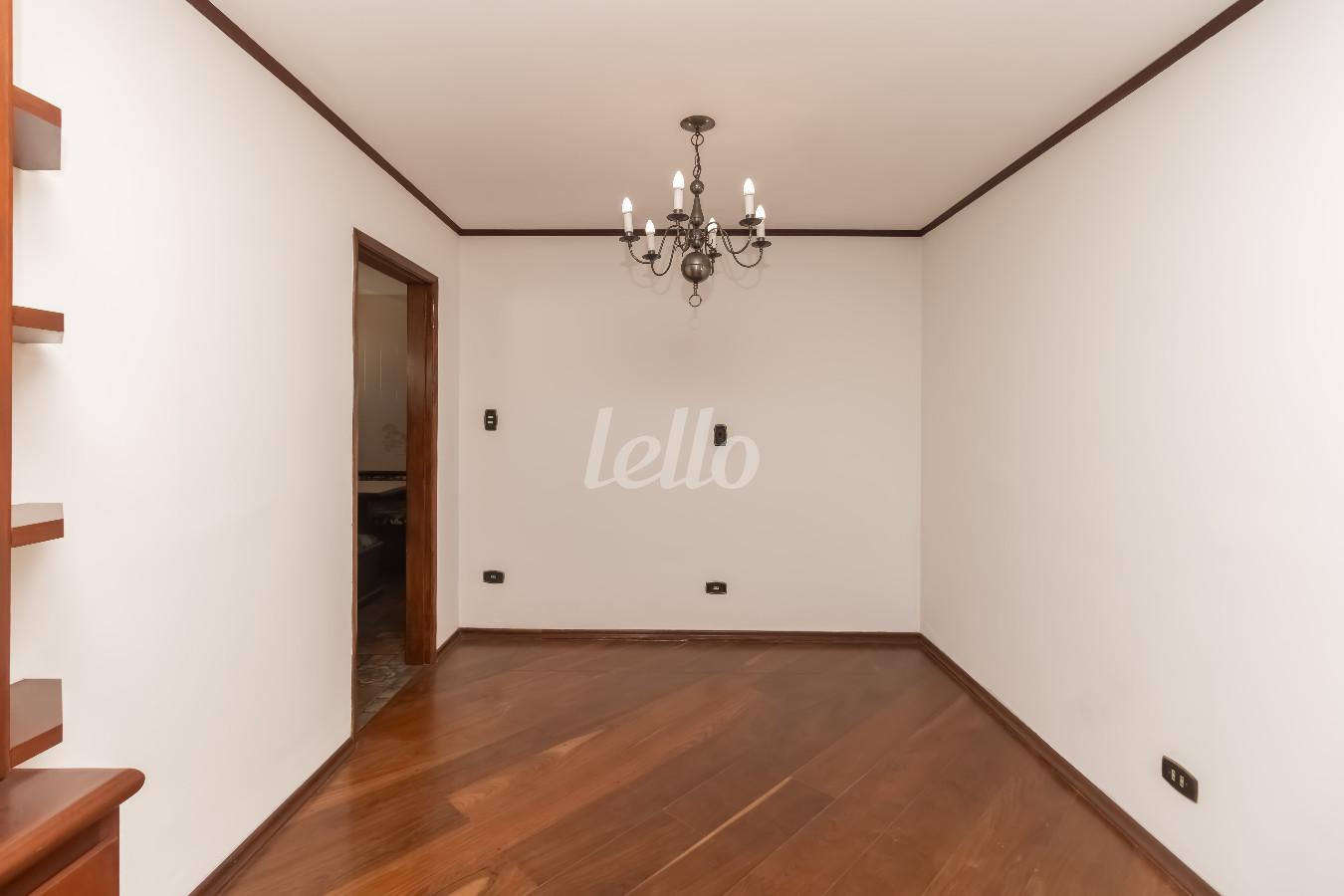 SALA de Apartamento à venda, Padrão com 128 m², 3 quartos e 2 vagas em Vila Clementino - São Paulo