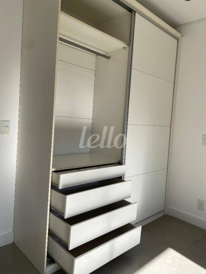 DORMITORIO 1 de Apartamento para alugar, Padrão com 53 m², 1 quarto e 1 vaga em Vila Olímpia - São Paulo