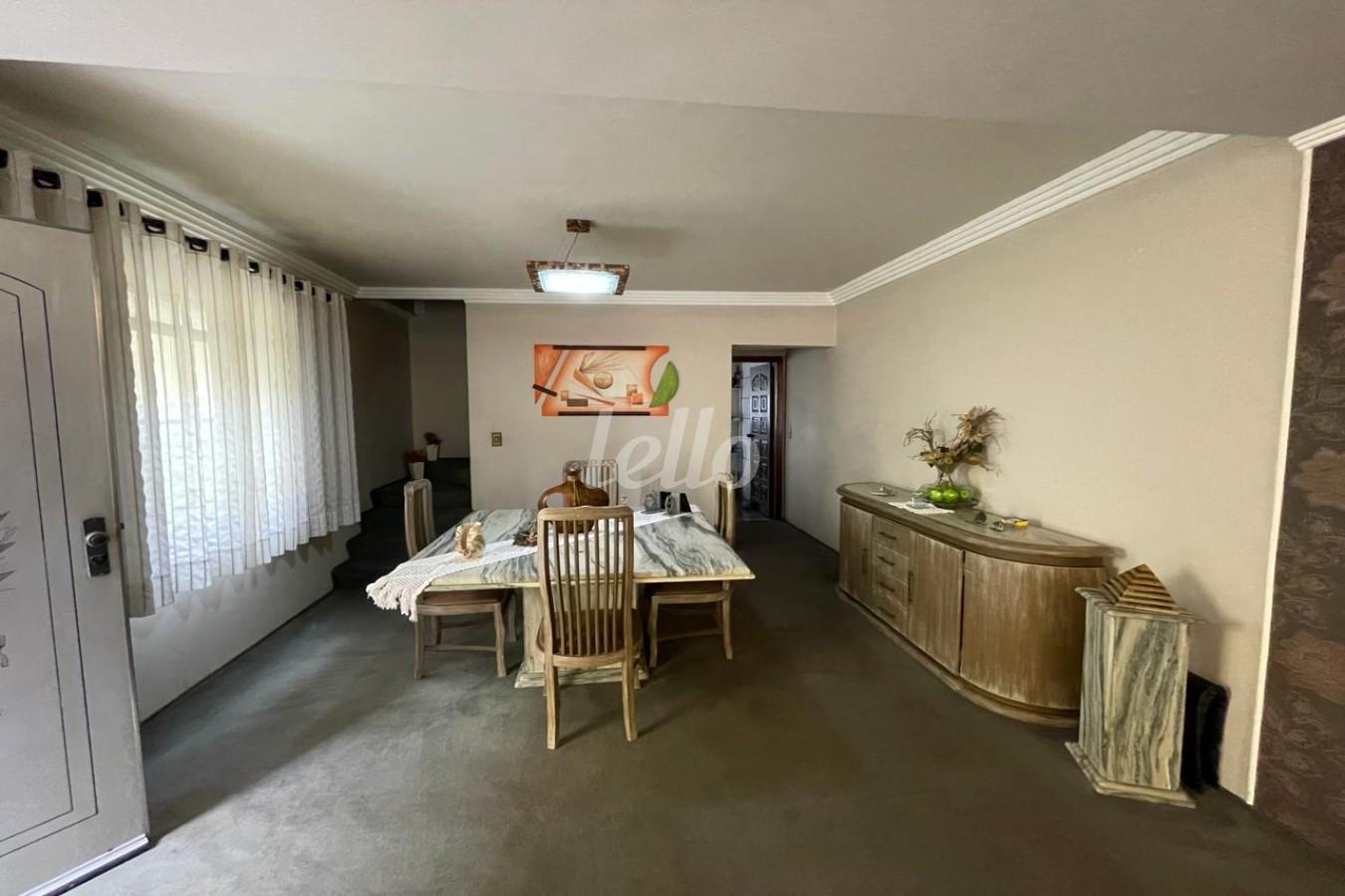 SALA DE JANTAR de Casa à venda, sobrado com 192 m², 4 quartos e 8 vagas em Vila Gomes Cardim - São Paulo