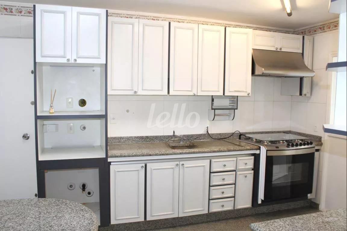 COZINHA de Apartamento para alugar, Padrão com 170 m², 3 quartos e 1 vaga em Perdizes - São Paulo