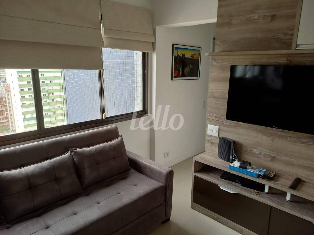 SALA de Apartamento à venda, Padrão com 65 m², 2 quartos e 1 vaga em Pinheiros - São Paulo