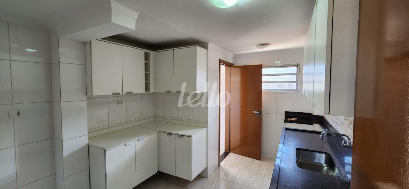 3 de Apartamento à venda, Padrão com 70 m², 2 quartos e 1 vaga em Guaiaúna - São Paulo