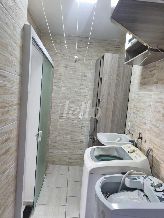 AREA DE SERVIÇO de Casa para alugar, sobrado com 110 m², 3 quartos e 2 vagas em Vila Moreira - São Paulo