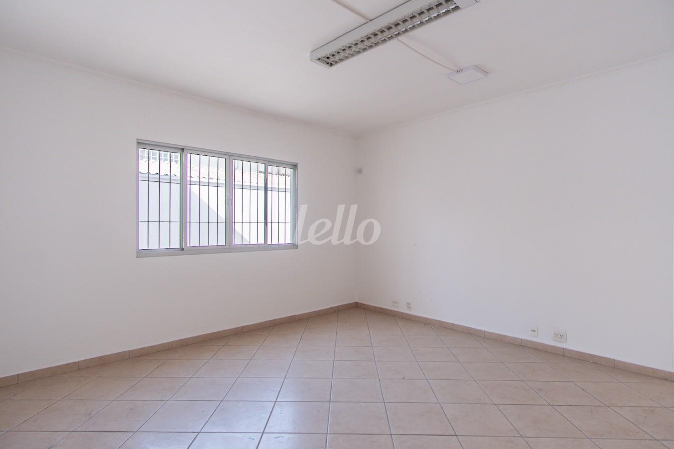 04CASA-SUPERIOR_004 de Salão para alugar, Padrão com 680 m², e em Vila Gomes Cardim - São Paulo