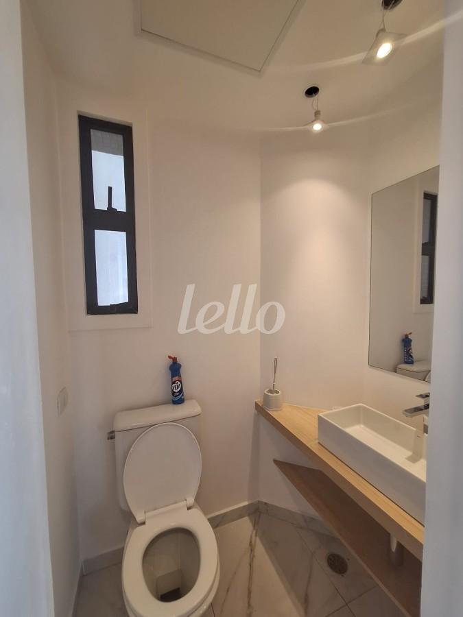 BANHEIRO de Sala / Conjunto para alugar, Padrão com 68 m², e 2 vagas em Jardim Paulista - São Paulo